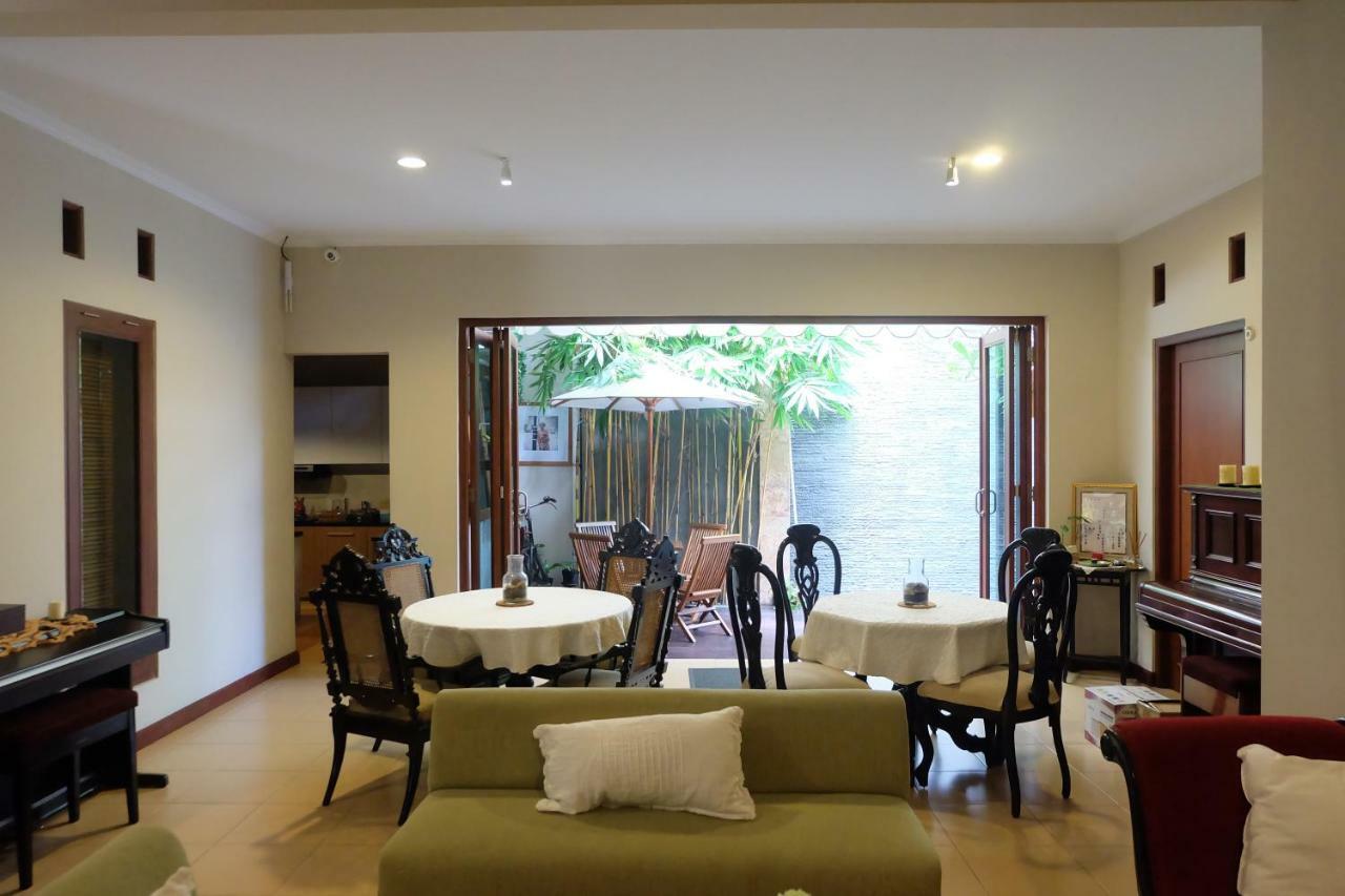 Hotel House Of Moedjito Yogyakarta Exterior foto